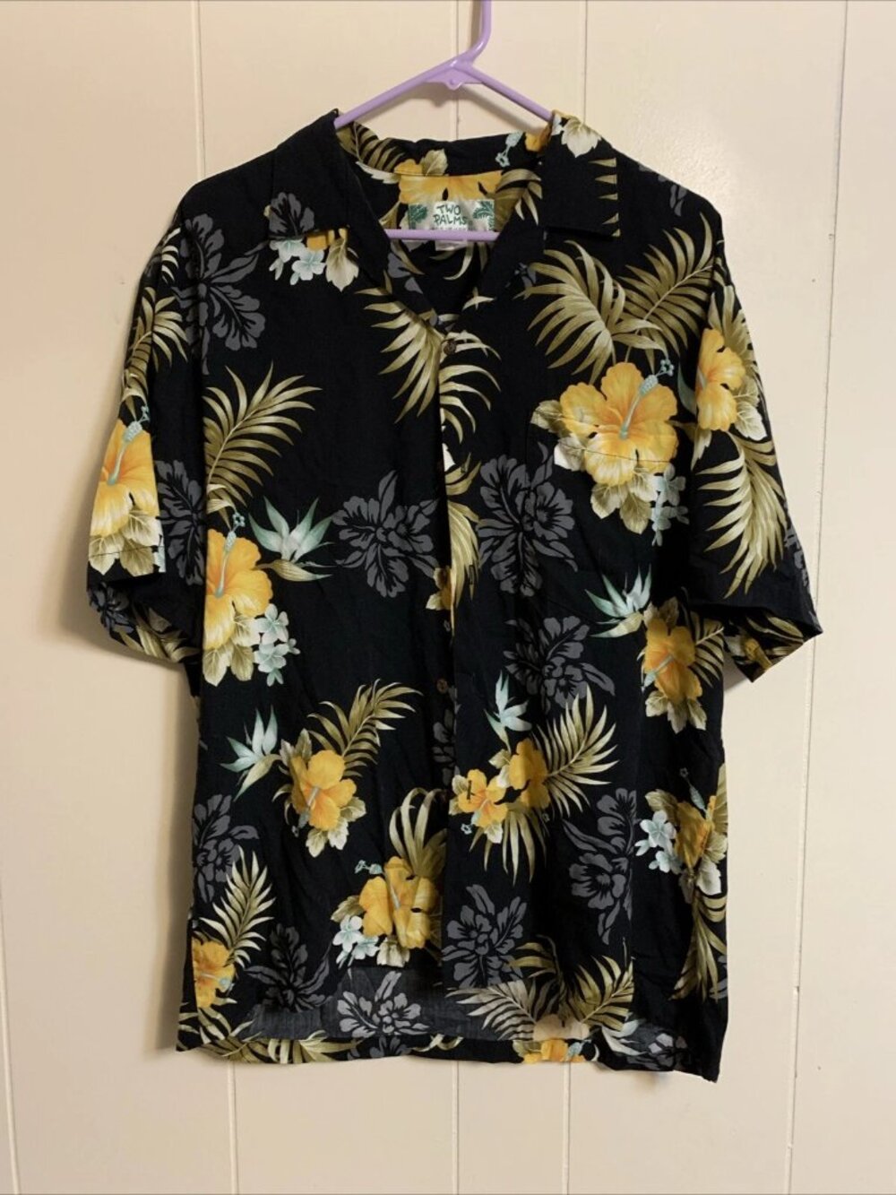 Two Palms Hawaiian Shirt Size L Black Yellow Floral Hut Palm Rayon Short Sleeve